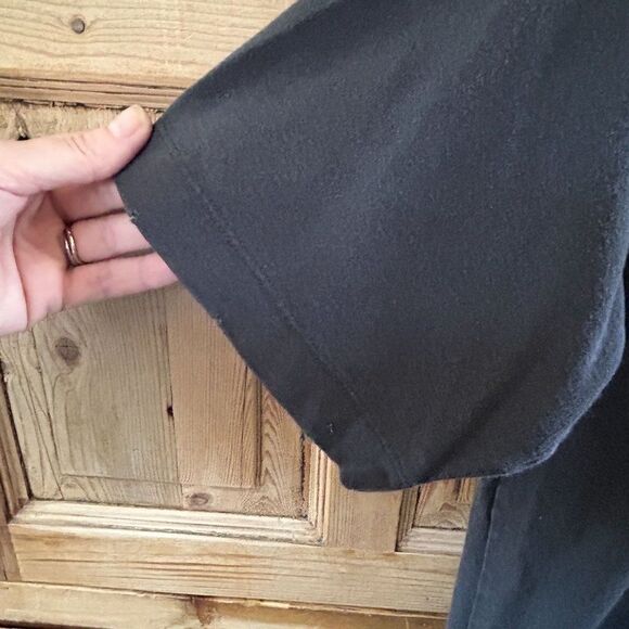 Mo & Co Looney Tunes Small Graphic Tee Shirt Tweety Bugs Bunny Sylvester Daffy - Picture 7 of 12